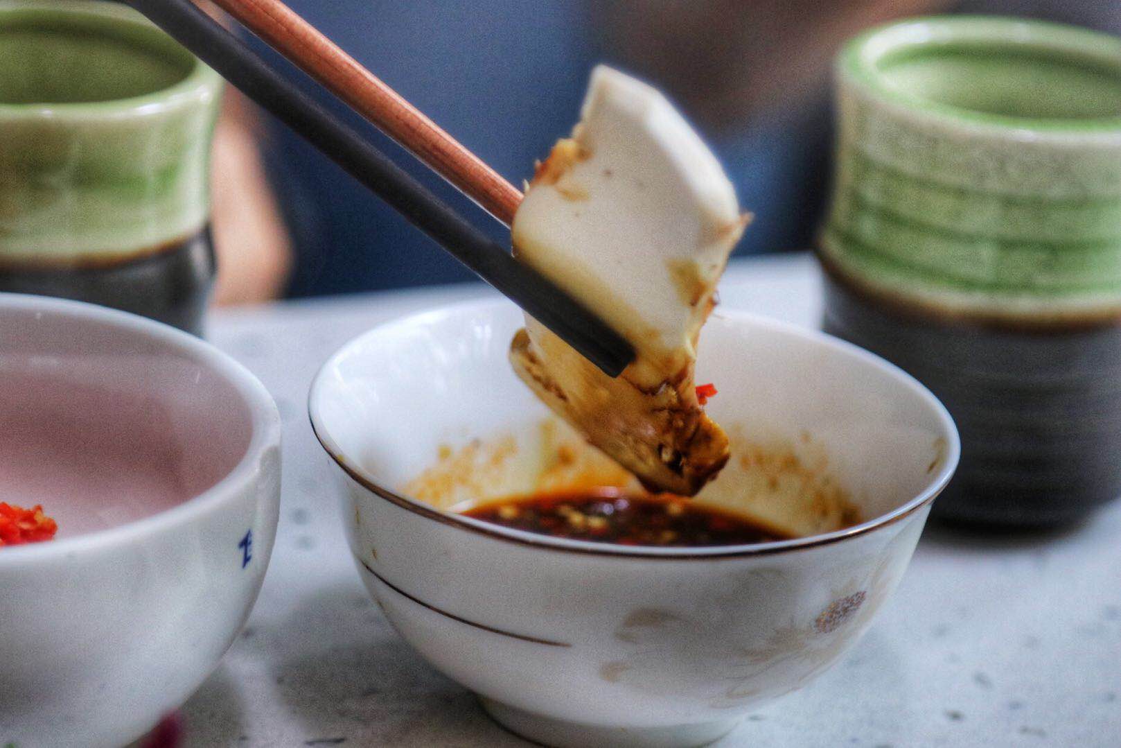 云南南华野生菌火锅,南华美食野生菌