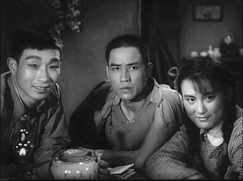 电影往事张艺谋,铁道游击队电影小坡扮演者冯笑