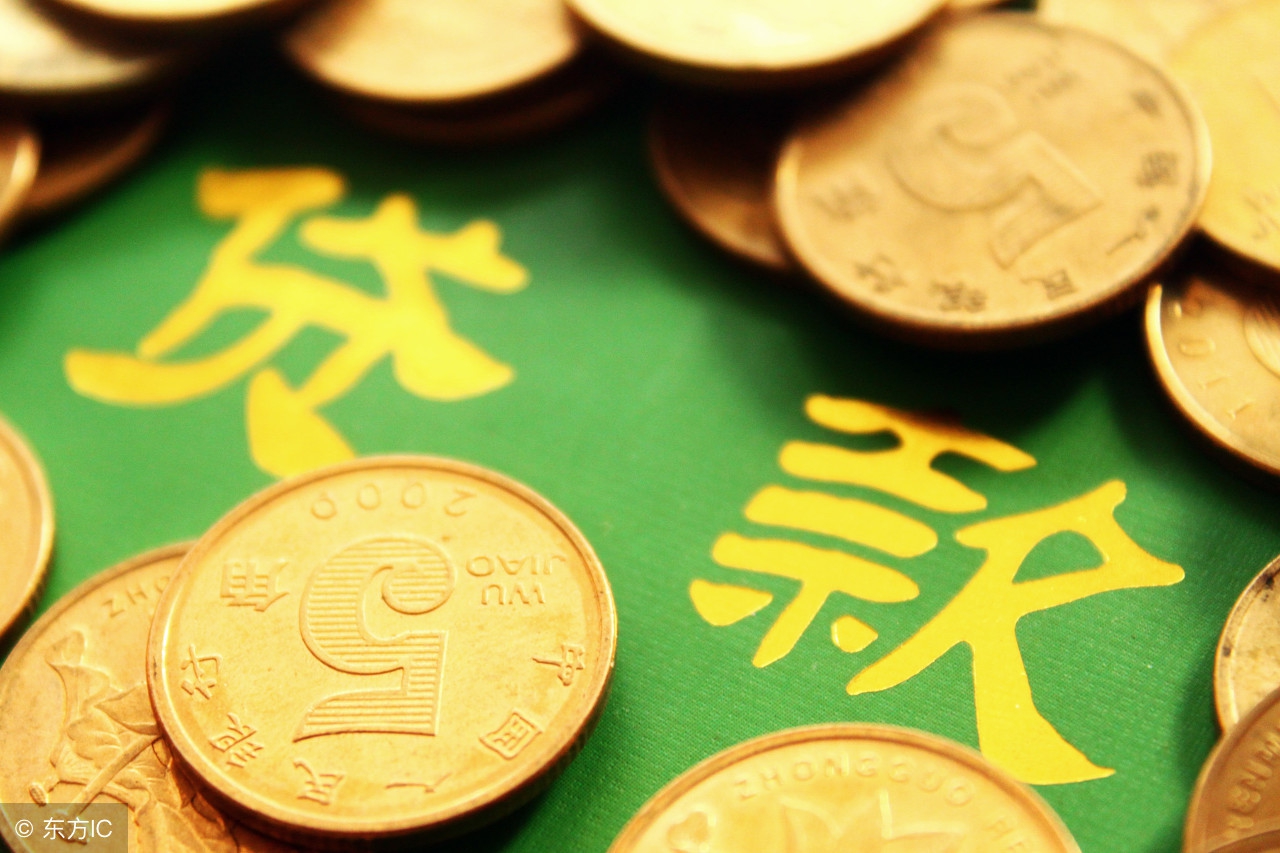 贷了10万块钱的款还不上怎么办,欠信用贷款没钱还了怎么办