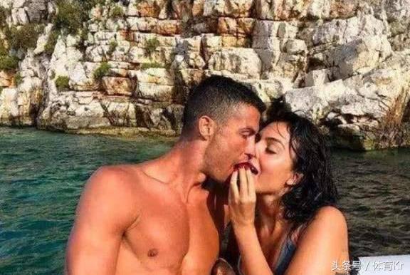 名模舞蹈示爱c罗,c罗示爱维密超模