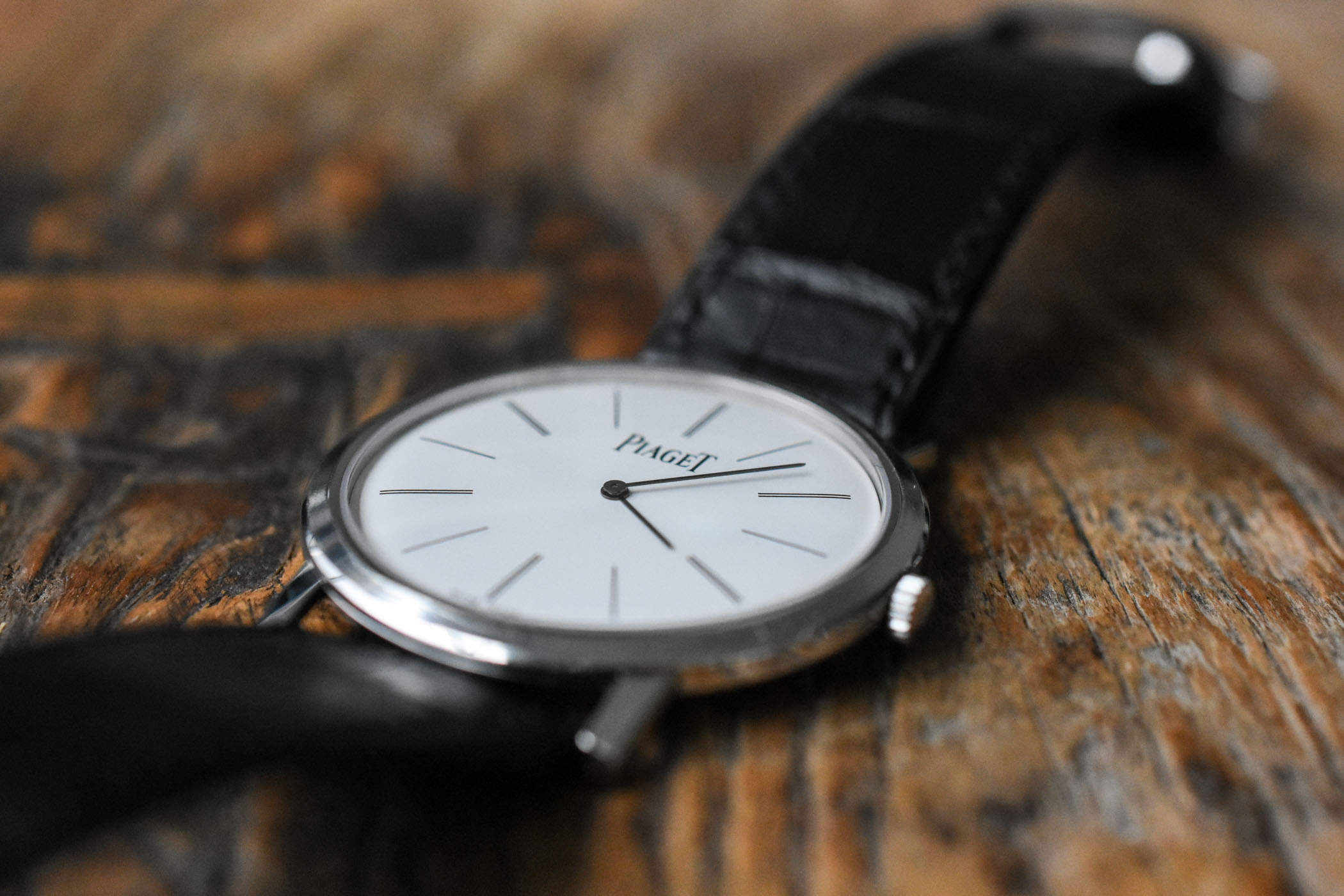 女人戴假表,戴高仿表影响运气吗