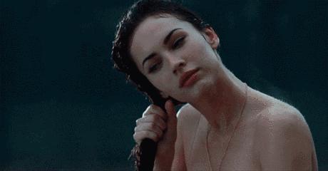 电吹风导致头发干枯、分叉！有了这个微米级日本干发帽，不伤发不掉毛，3分钟头发就干了