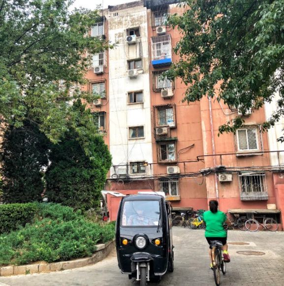 几百万的“牛校”对口小区，一纸调剂“成空”，你怎么看？