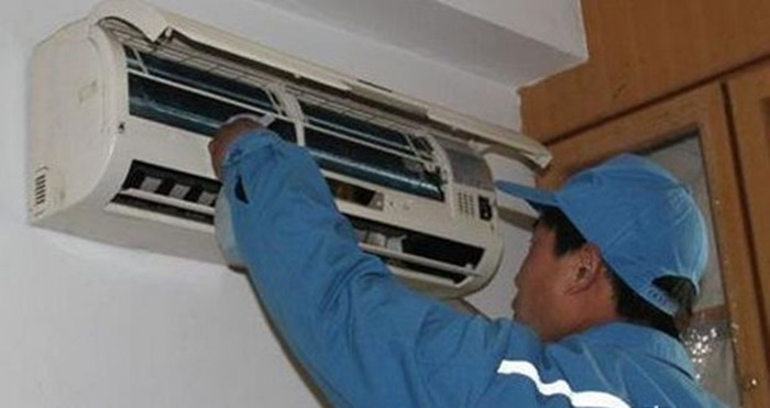 孩子吹空调要盖被子吗,小孩整日吹空调危害