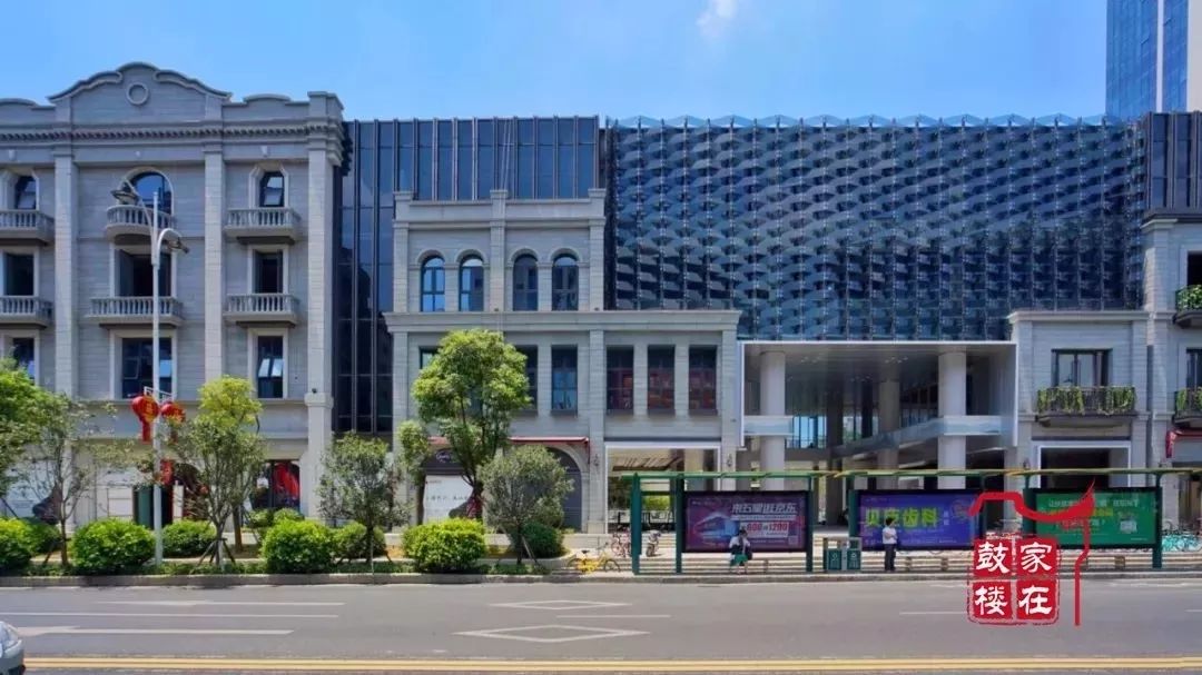 南街地下二层商业街,南街商业街