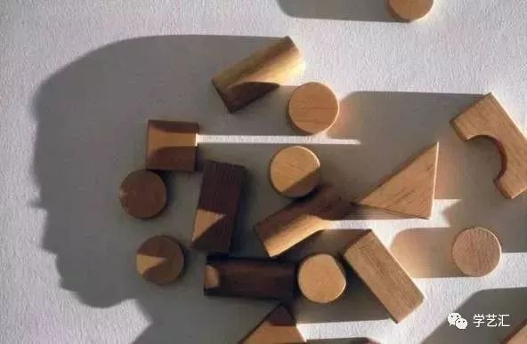 儿童简单绘画游戏,陪孩子一起玩的绘画游戏