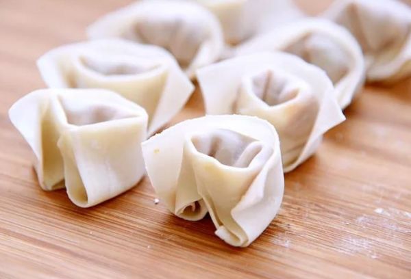 十种最漂亮的云吞包法,云吞包法视频12种包法