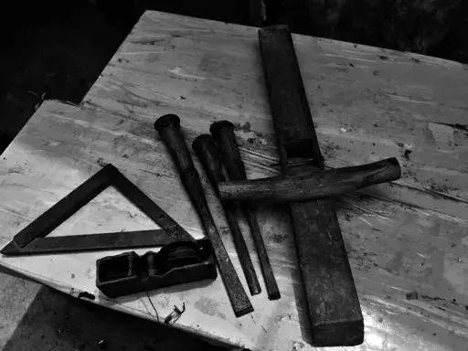 菏泽草根创业史！曹县家俱行业“领头人”的三十年创业路