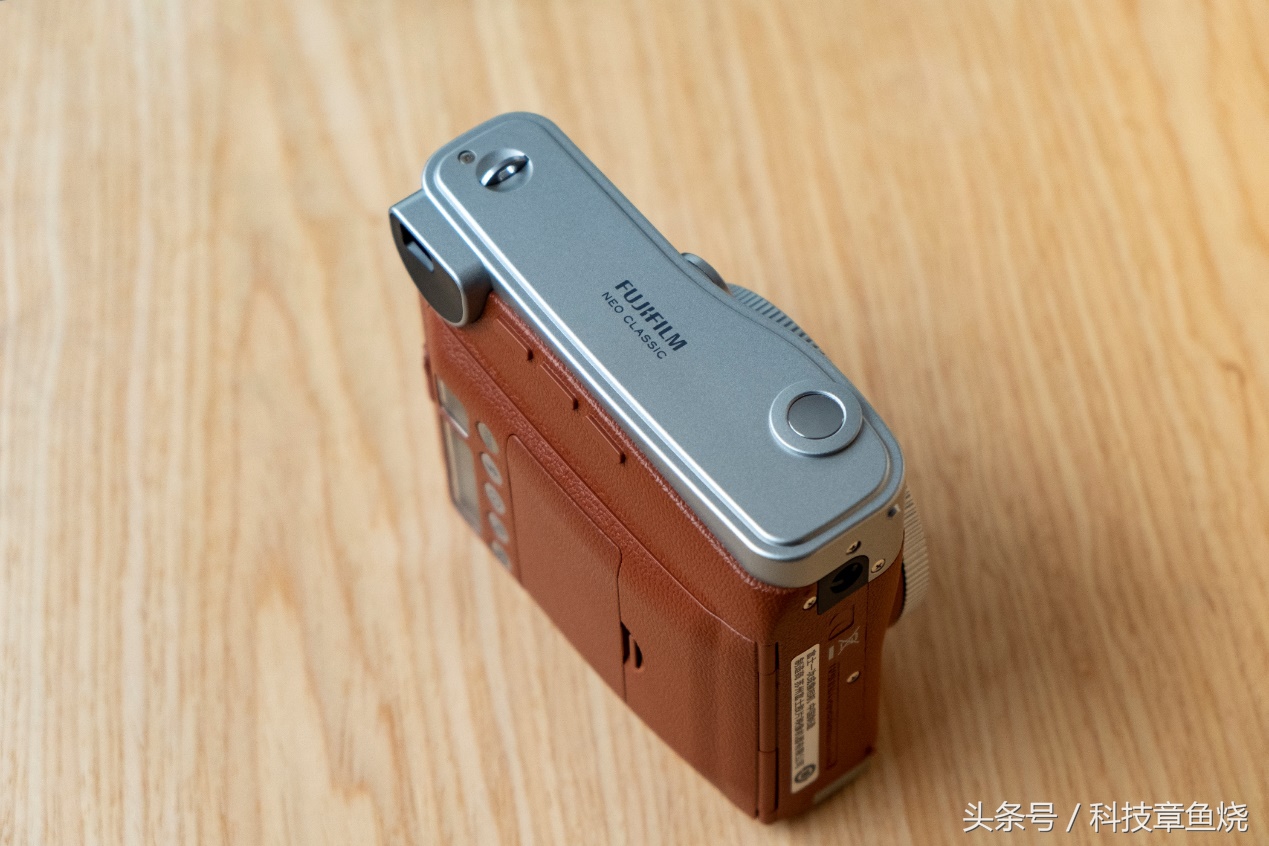 富士instaxmini90,富士instaxmini90值得买吗