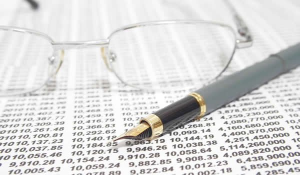 excel考勤表怎么加符号,钉钉考勤表excel怎么做