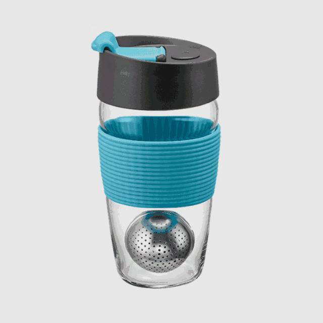 一颗球就能让茶水分离？王菲都爱不释手的丹麦茶杯