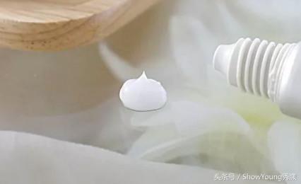 平价眼霜推荐抗皱去黑眼圈,眼霜推荐排行榜第一名平价