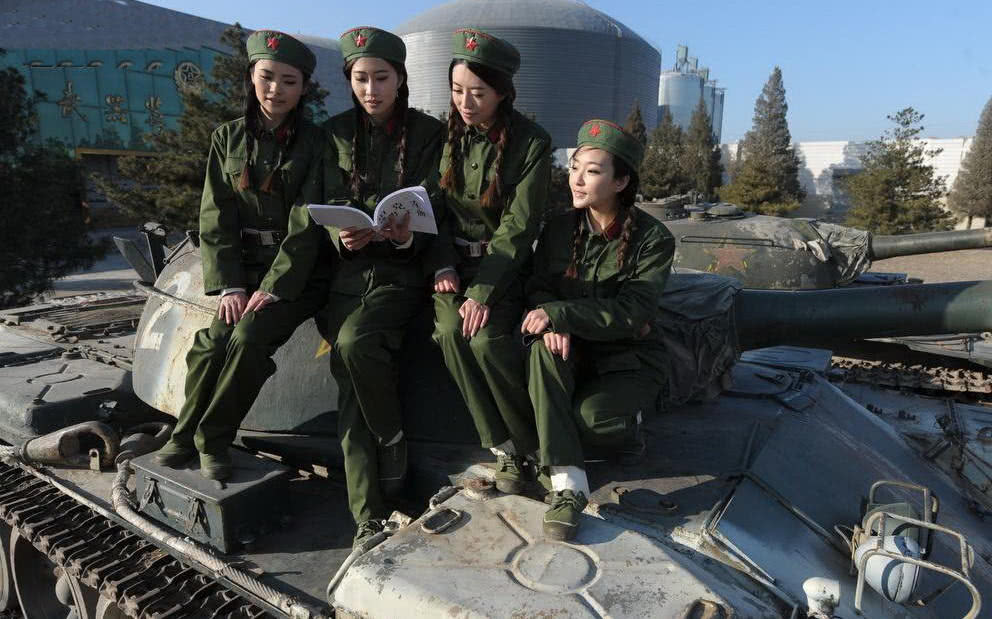 女兵可以去炮兵吗,女兵为什么当不了炮兵