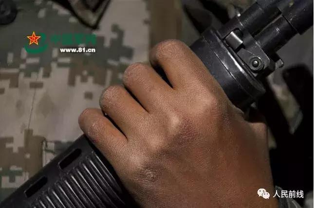 墨脱部队老照片,墨脱边防军人真实照片