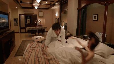 看似很荒谬，实则黑鸡汤，“情侣酒店”到底发生了什么！