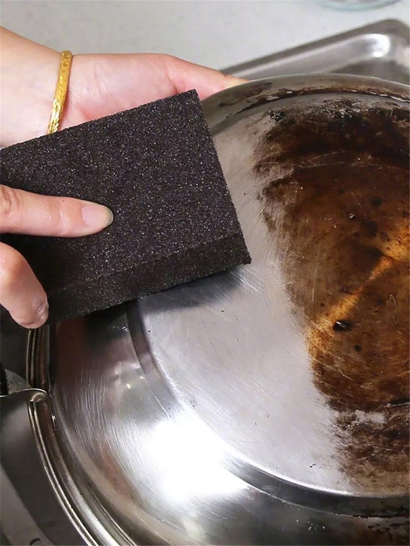 锅底变黑怎么清洗,如何防止锅底烧黑