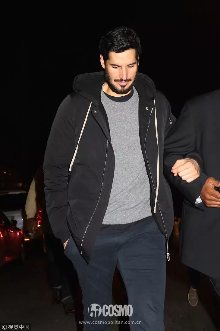 蕾哈娜怎么那么胖了,蕾哈娜喜欢吃什么