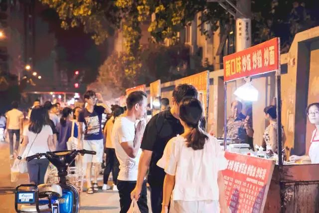 为什么武汉大学生提前放假,武汉大学生现在为什么放假