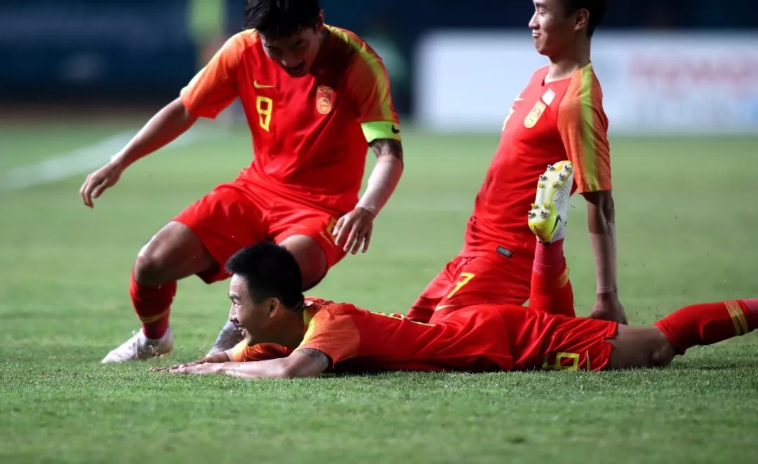 中国队三球大胜对手,1:0首胜中国男足掀翻亚洲苦主