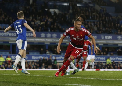 从贫民窟走向英超,从贫民窟的小子到英超巨星