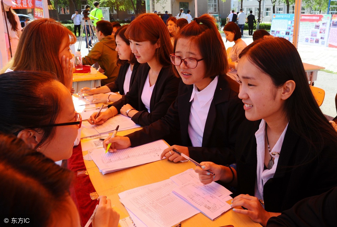 大学真的有必要加入学生会吗,大学加入学生会的好处和坏处