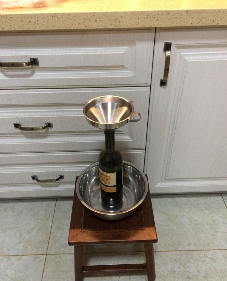 自酿葡萄酒的详细制作方法,葡萄酒正确做法自酿全过程