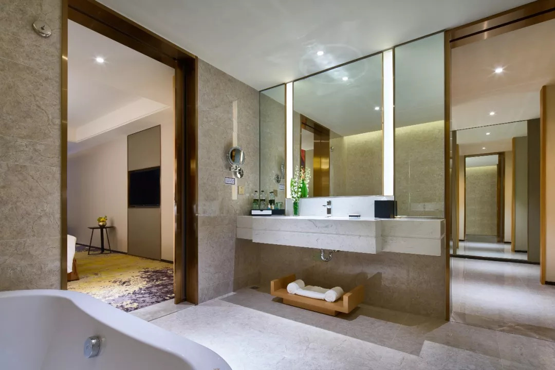 上海三甲港绿地铂骊酒店官网,上海北虹桥绿地铂骊酒店开业时间