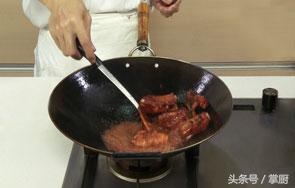 无锡美食三凤桥酱排骨,无锡三凤桥酱排骨总店