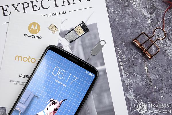 摩托罗拉motoz3测试,摩托罗拉motoz3开箱