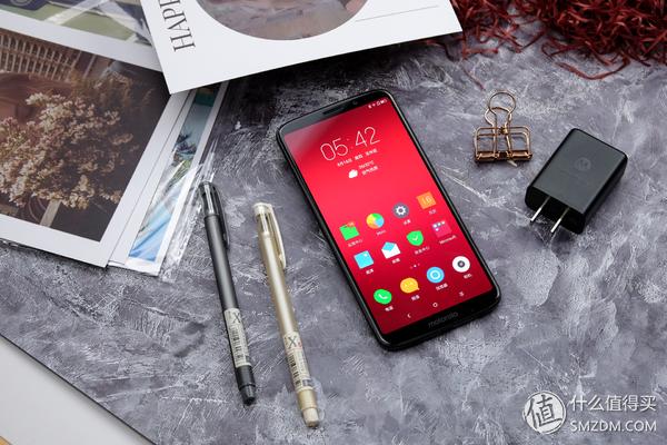 摩托罗拉motoz3测试,摩托罗拉motoz3开箱