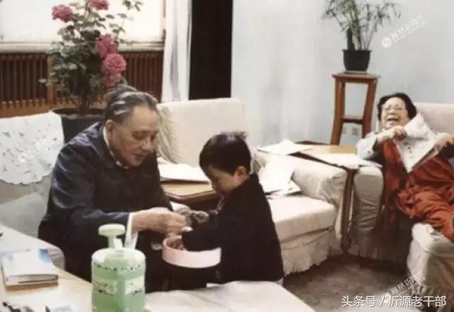 重温｜你可能没见过的*小平邓**