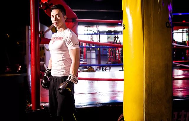 瓒呰秺鍋ヨ韩鍛ㄥ墤鏁欑粌,瓒呰秺鍋ヨ韩鍛ㄥ墤