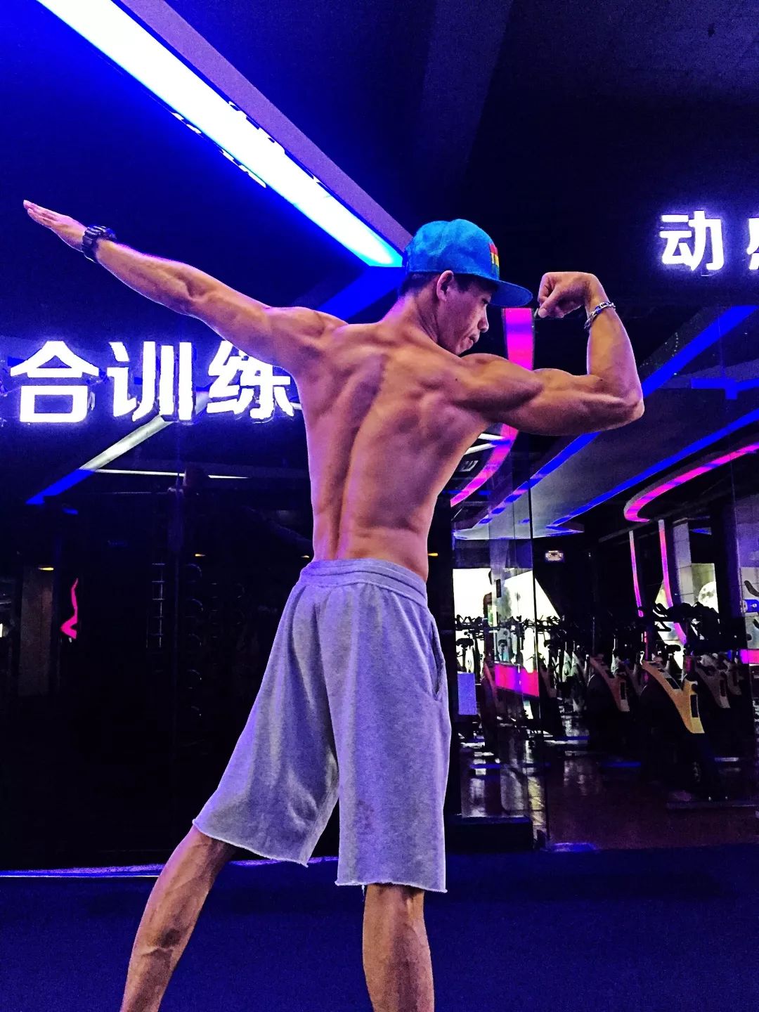 瓒呰秺鍋ヨ韩鍛ㄥ墤鏁欑粌,瓒呰秺鍋ヨ韩鍛ㄥ墤