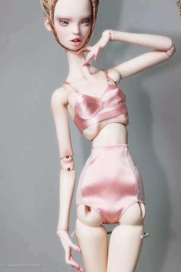 淇勭綏鏂秴鍙埍娲嬪▋濞冨皬濂冲,淇勭綏鏂┐鍎挎磱濞冨▋鐪熶汉