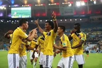 怎么练足球足球才踢得好,业余11人制足球怎么踢