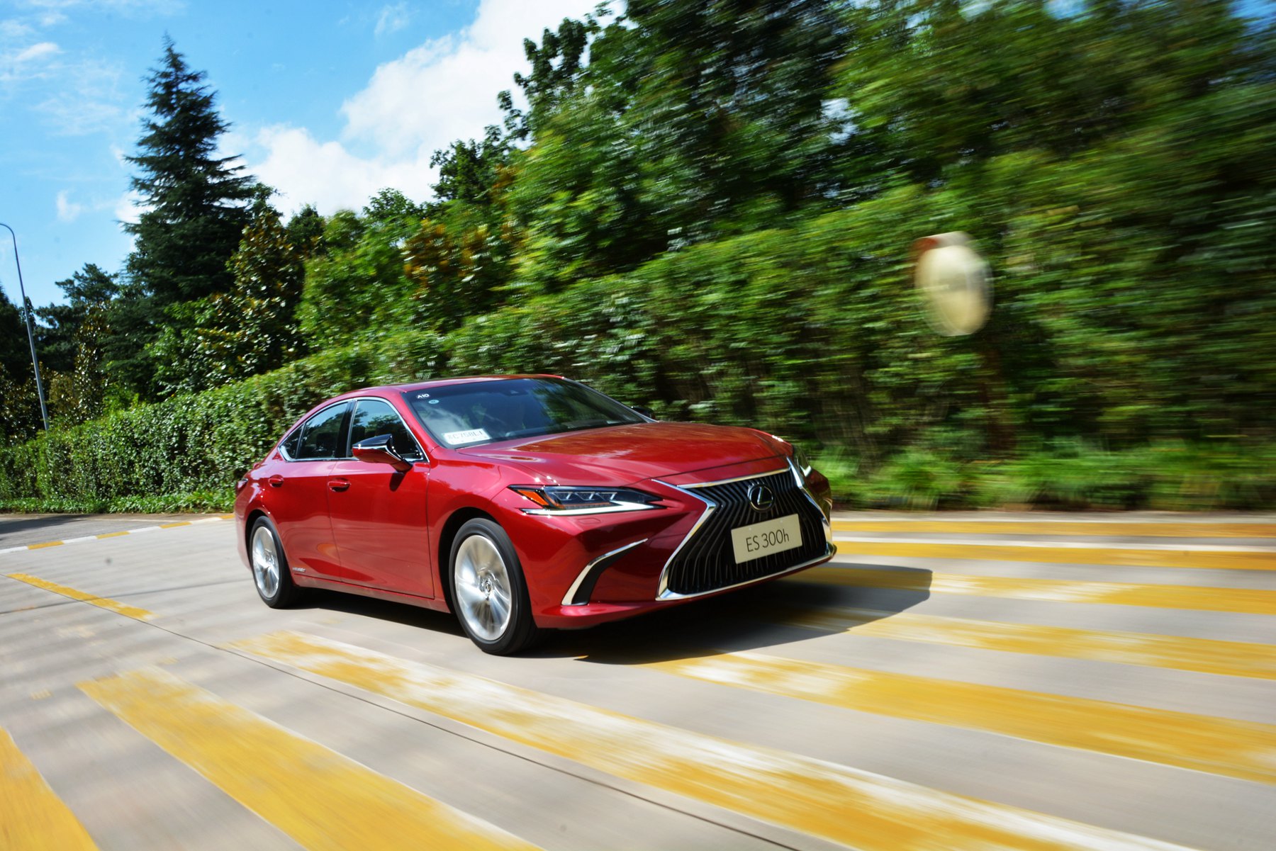 es7第二代,雷克萨斯es第一代到第七代