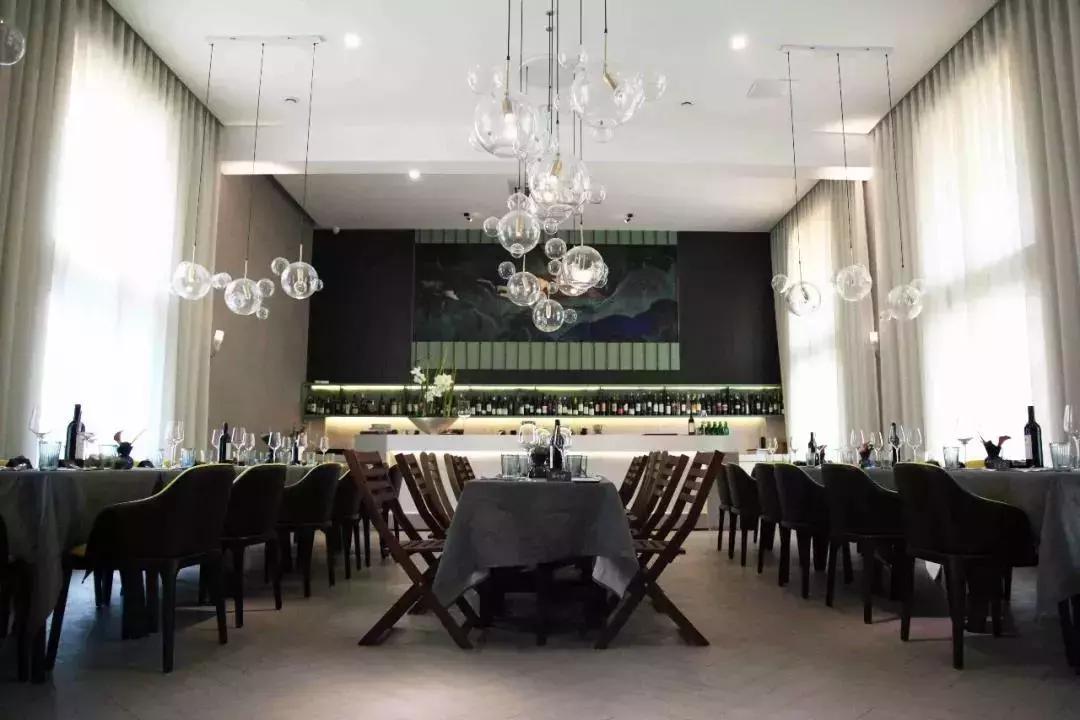 美食美酒品尝之旅,美食美酒🥂