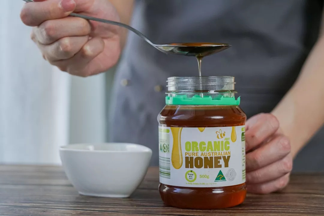 工作累了喝一杯,工作太累那就喝点小酒