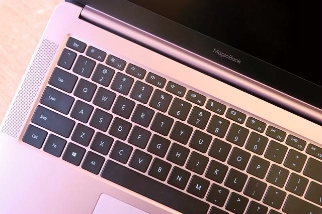 荣耀magicbookx16战斗版基础办公,荣耀magicbook150