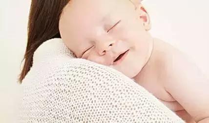 婴知爱纸尿裤，让宝宝感知妈妈的爱与心意！