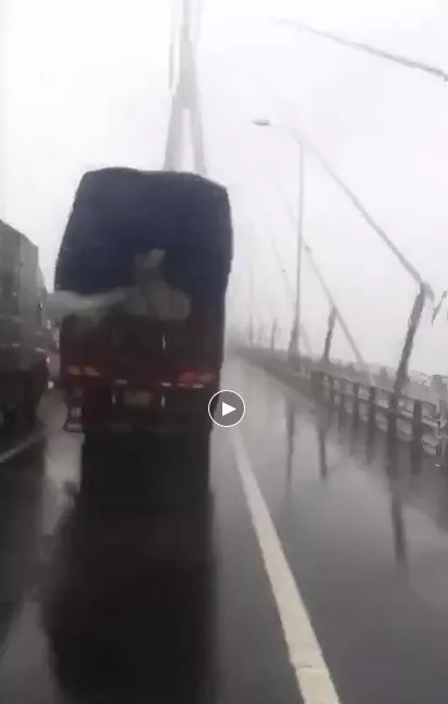 2018网络谣言占比,净网转发谣言违法吗