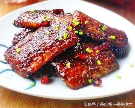 带鱼的家常做法大厨教你一招,无骨干带鱼最正宗的做法