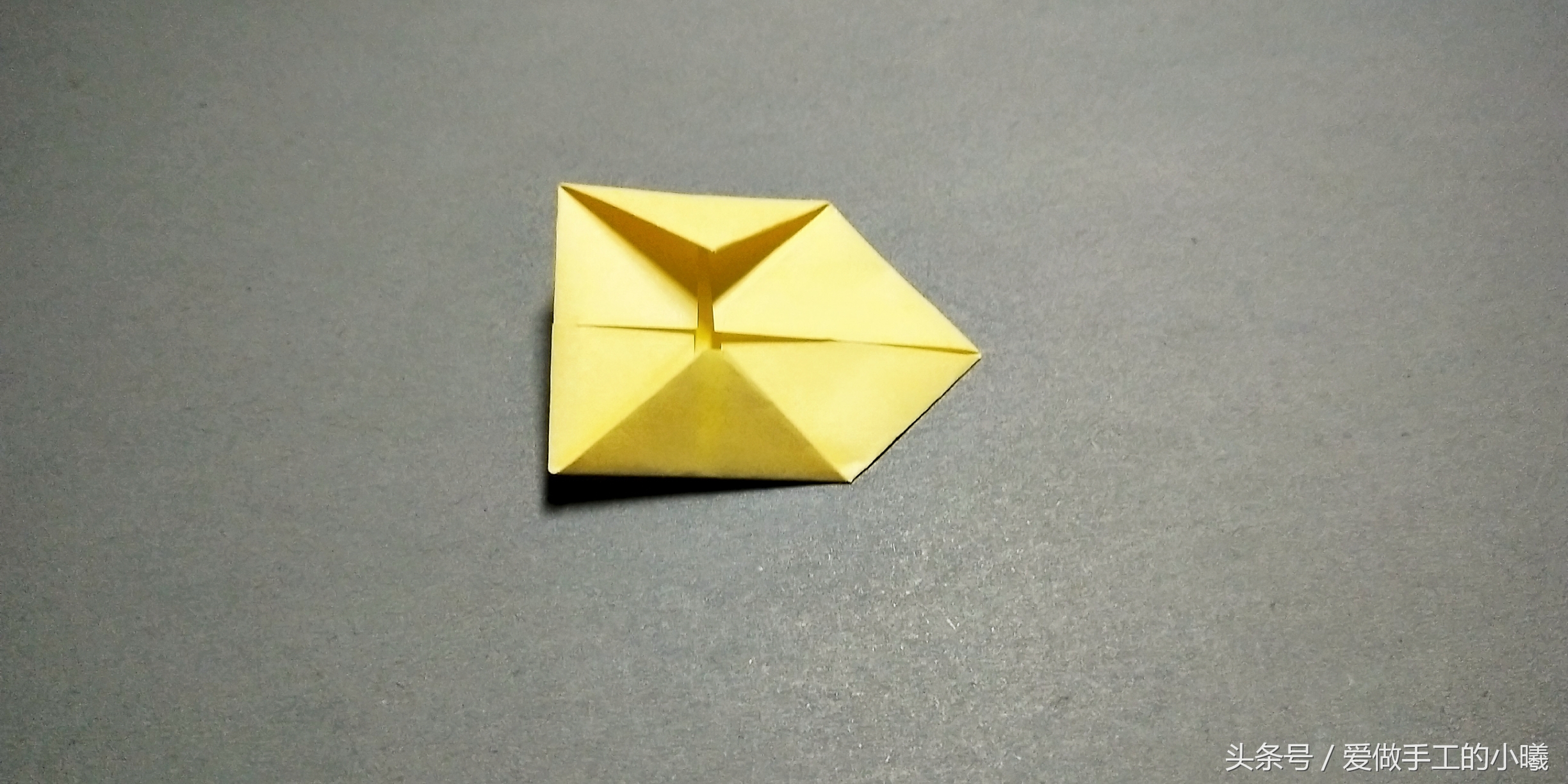 回旋飞镖折纸简单版,折纸风火轮飞镖方法