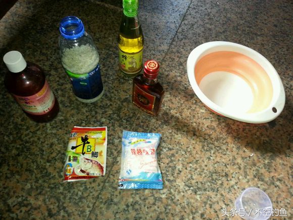 如何自制鲤鱼窝料,怎么样自己制作鲤鱼窝料