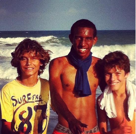 塔利斯卡故事背景,塔利斯卡的童年故事