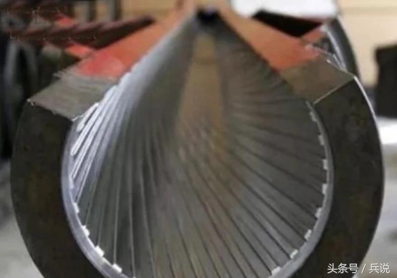 激烈炮战后炮口能点烟吗？参战老兵：除非架个梯子爬上去点