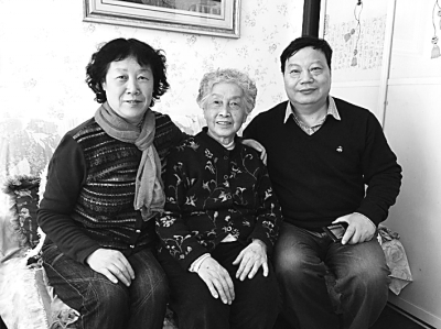 双枪老太婆邓惠中是怎么死的,双枪老太婆邓惠中