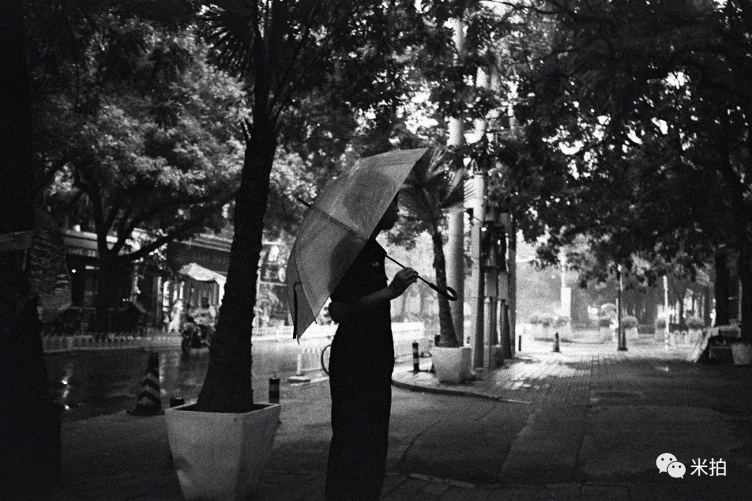 这个夏天，100位年轻的摄影师在这里C位出道！