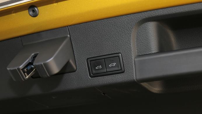 全新cc美至惊鸿,颜值即正义简约