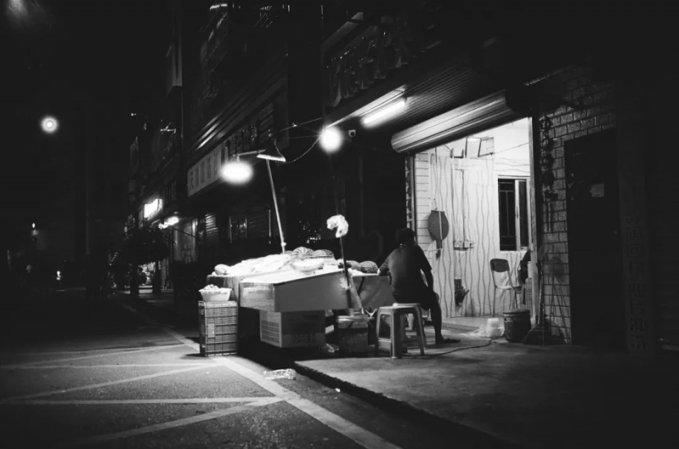 省钱比赚钱更重要,赚钱跟省钱哪个重要